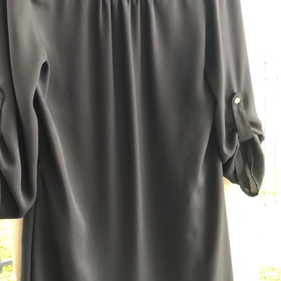 Simple Black Dress - Picture 2 of 2